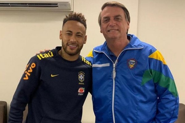 Neymar muestra su apoyo a Bolsonaro con un baile en Tik Tok
