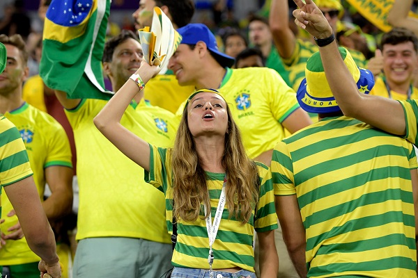 Brasil se impone ante Suiza por 1-0 y clasifica a los octavos de final
